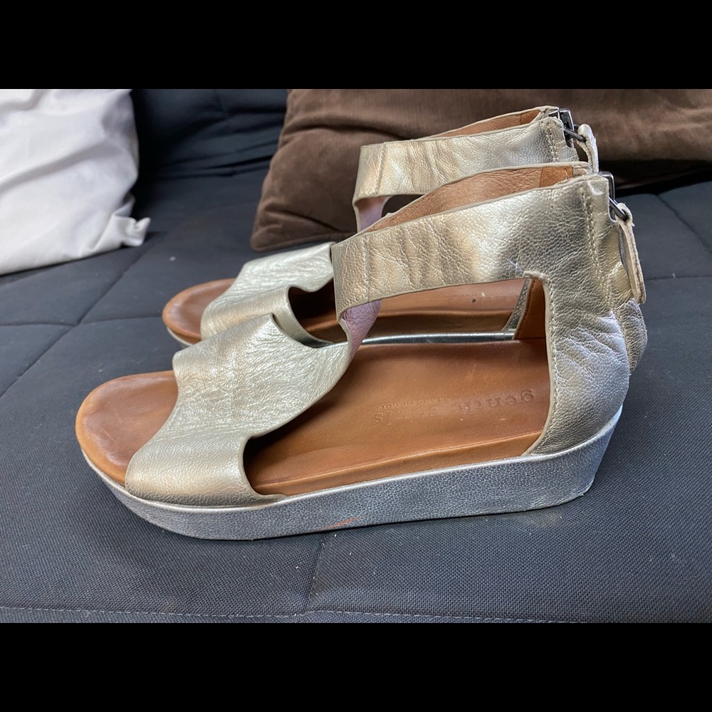 Platform Sandal